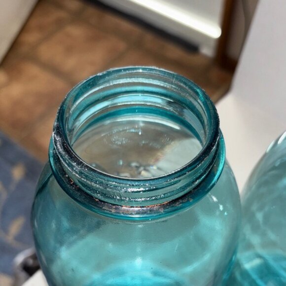 Antique HALF GALLON Blue1900-1923 with Zinc Ball Lids - Picture 15 of 16